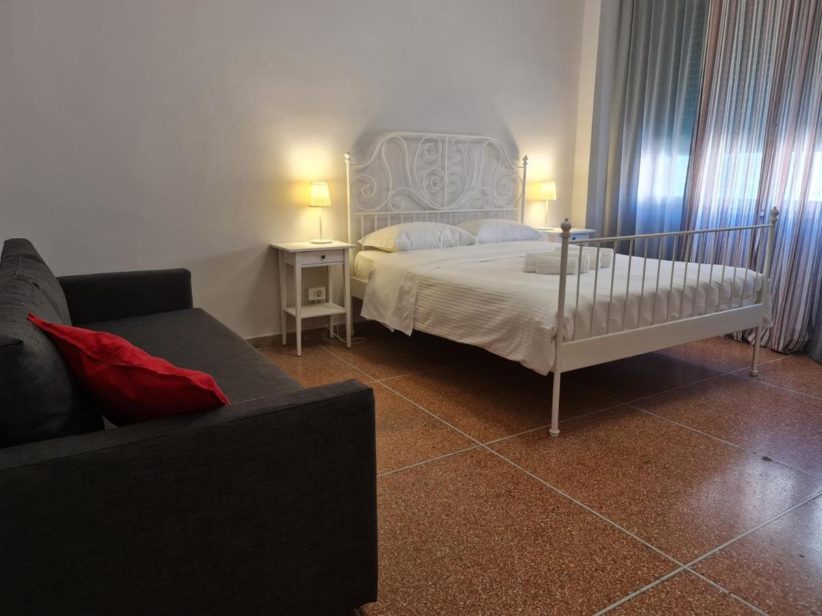 Lc Gramsci Guest House Self Check-In Pisa Exterior photo